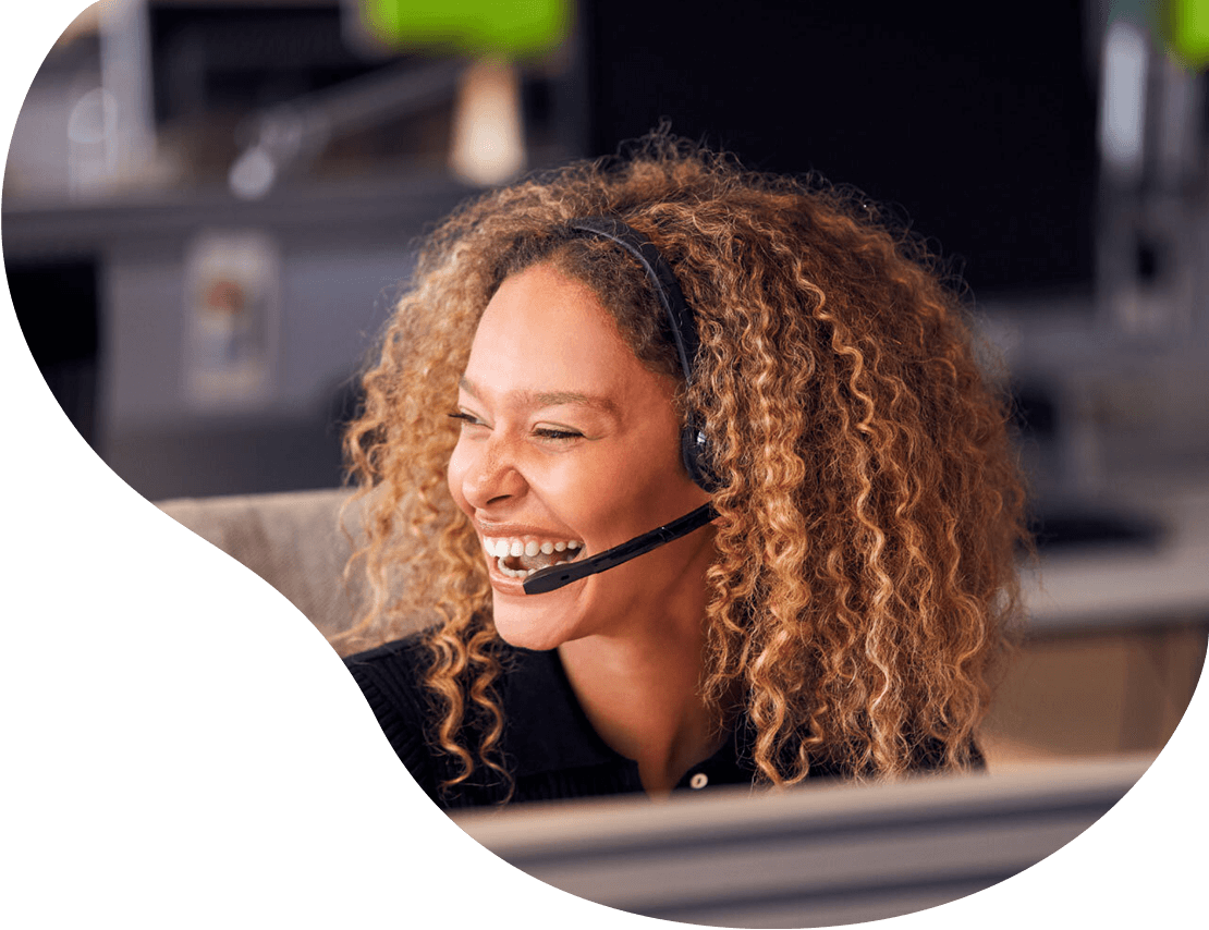 Call center worker providing a great customer experience.